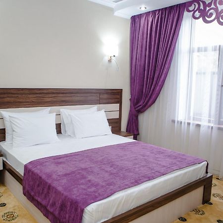 Luxury House Hotel Shymkent Luaran gambar
