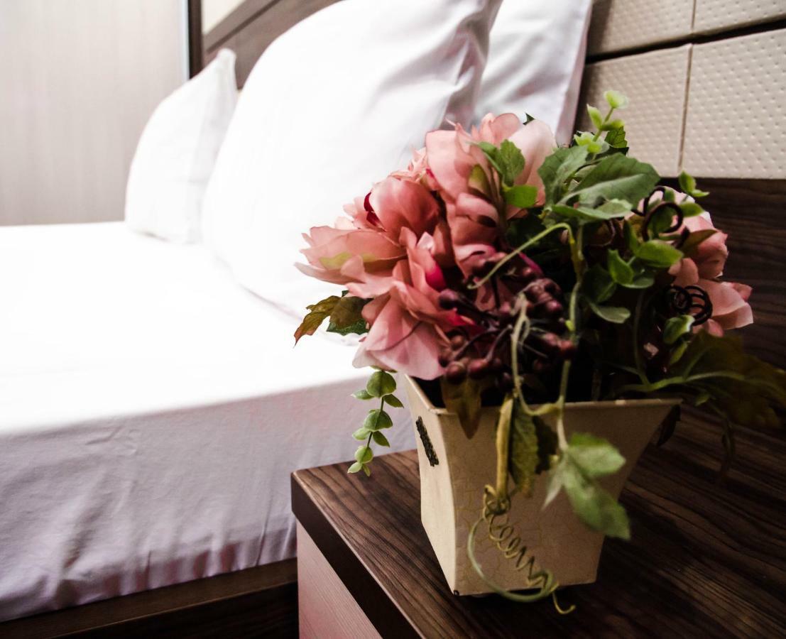 Luxury House Hotel Shymkent Luaran gambar