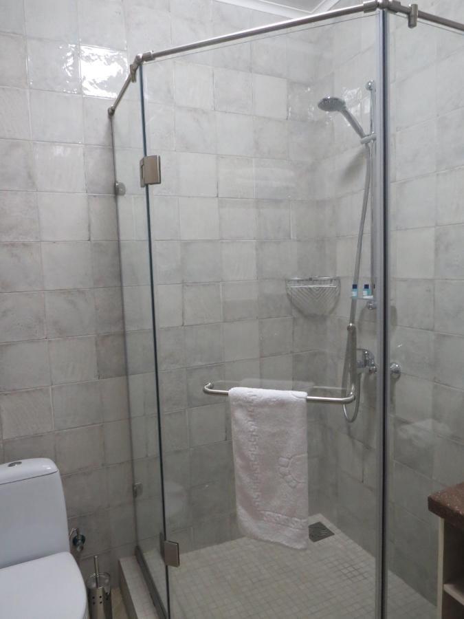 Luxury House Hotel Shymkent Luaran gambar